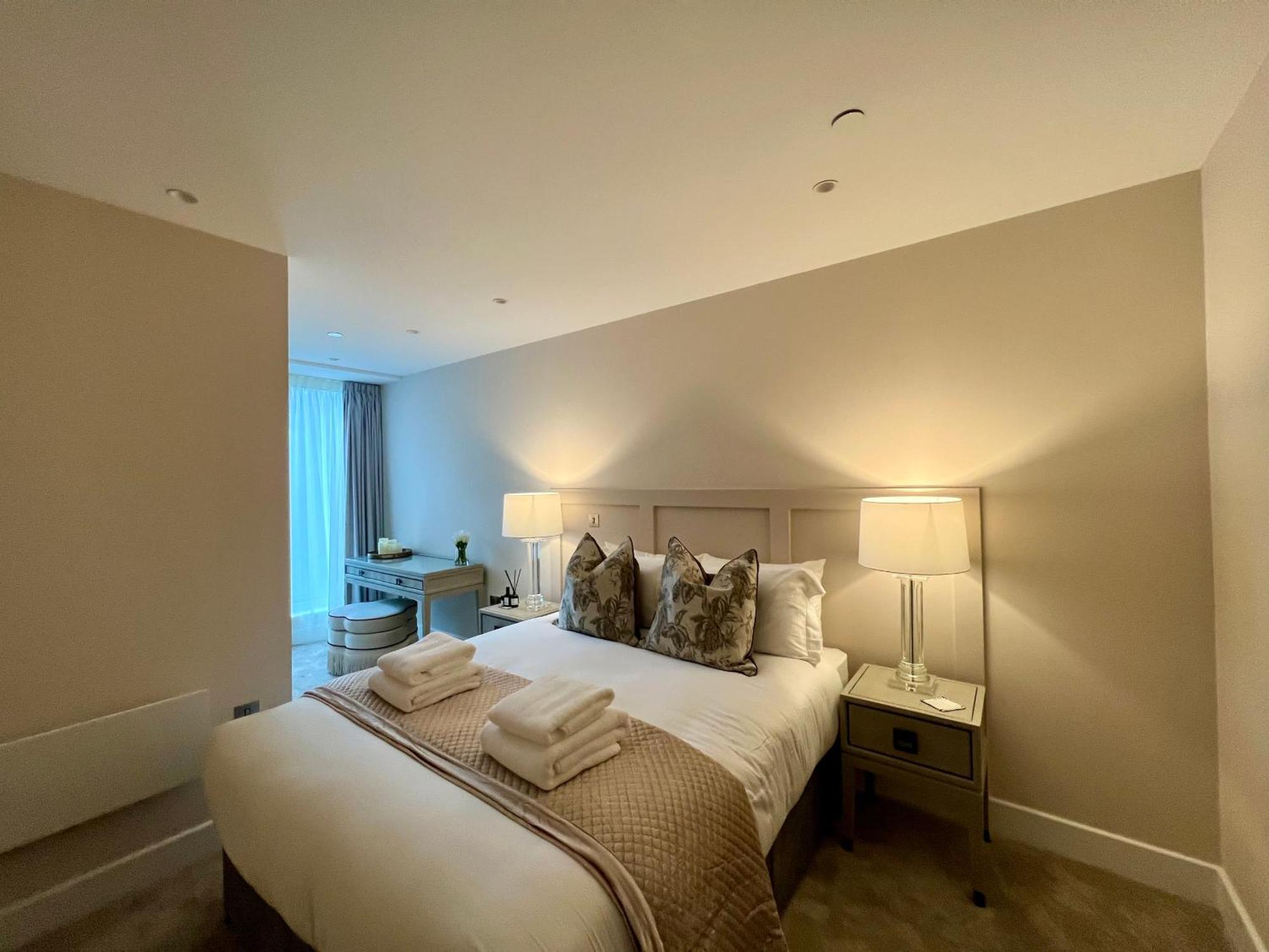 Apartamento The Noir Blanc Retreat At Ryedale House York Exterior foto
